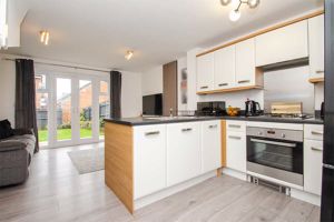 Photo 11- click for photo gallery